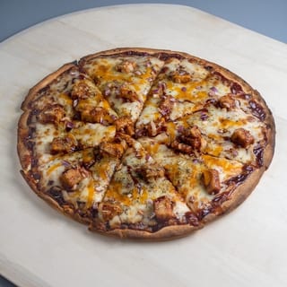 CALI BBQ CHIK'N PIZZA