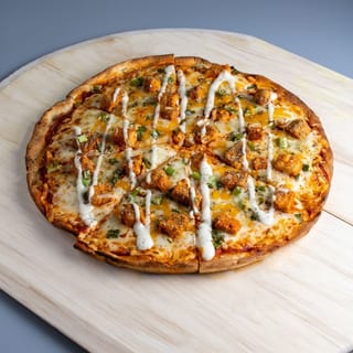 BANG'N BUFFALO CHICKEN PIZZA