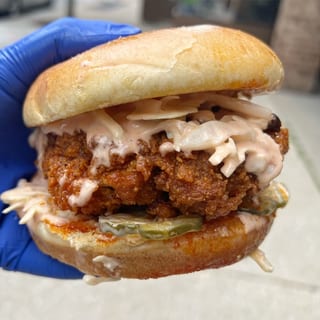 THE BIG NASHVILLE CHIK'N SANDWICH