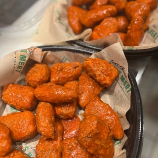 PARTY PACK BONELESS WINGS